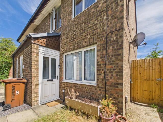 Flat for rent in Earley