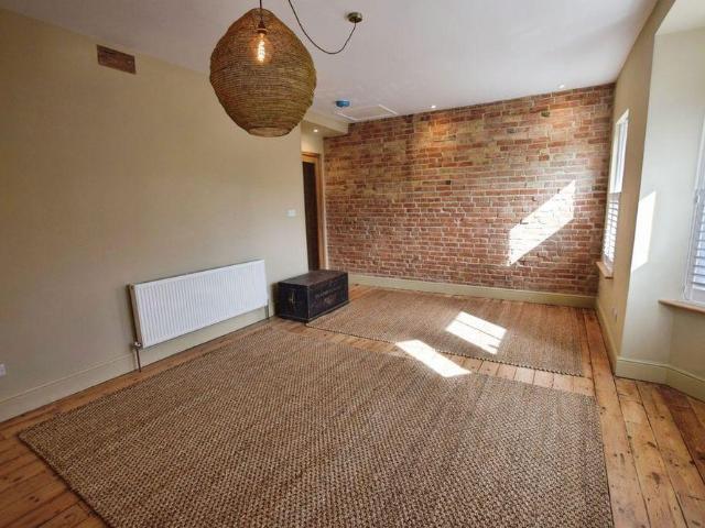 House for rent in Castle, Bedford