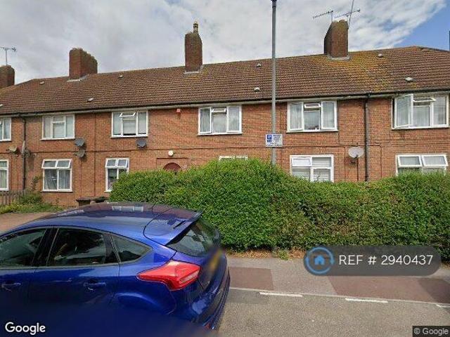 Flat for rent in Scrattons Farm, Greater London