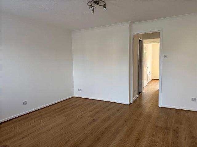 House for rent in Swallowfields, Blackhills