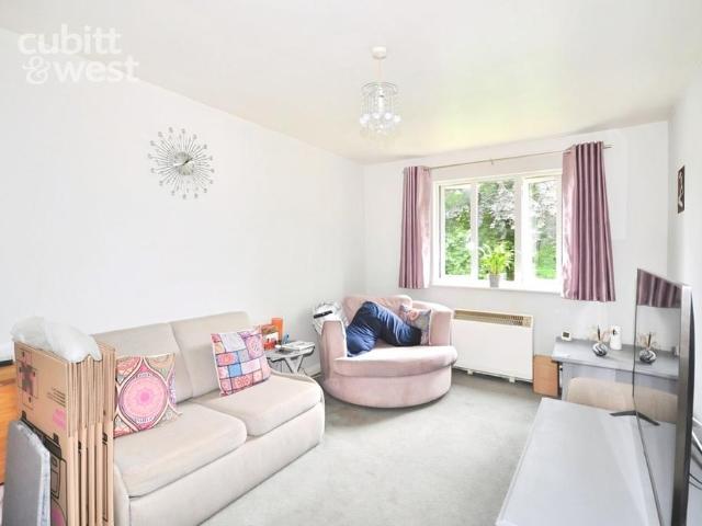 House for rent in Uckfield, Cross In Hand