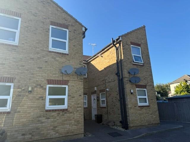 House for rent in Brompton, Gillingham