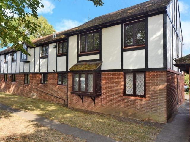 House for rent in Blackhills, Surrey