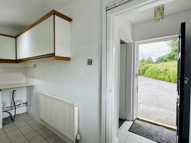 House for rent in Cwmffrwd, Wales