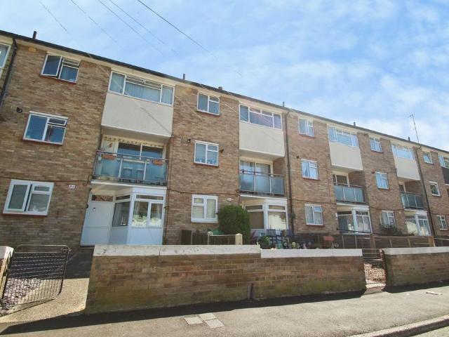 Flat for rent in Greater London