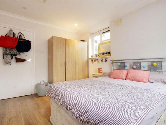 House for rent in Freezywater, Greater London