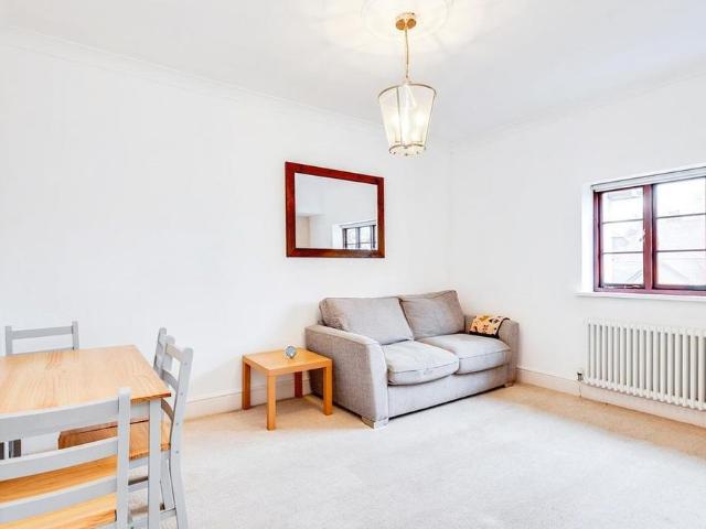 House for rent in Berrick Salome, Oxfordshire