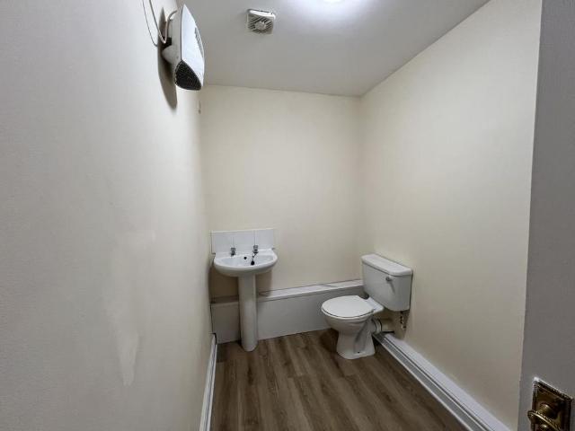 House for rent in Goldthorn Hill, Penn