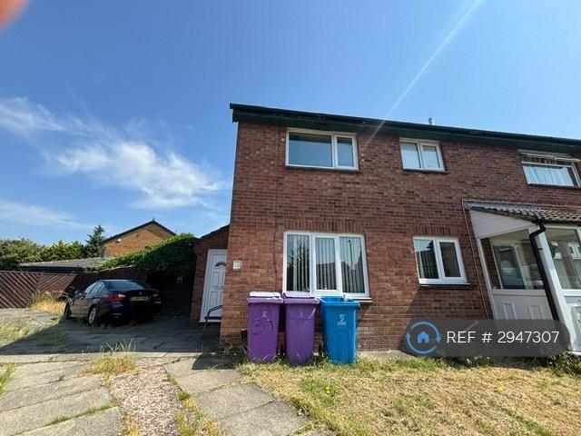 Flat for rent in Orrell Park, Calderstones