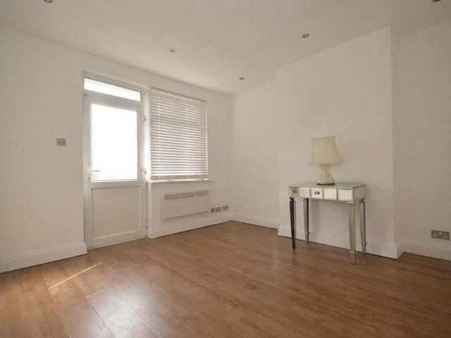 House for rent in High Wycombe Community Board, High Wycombe