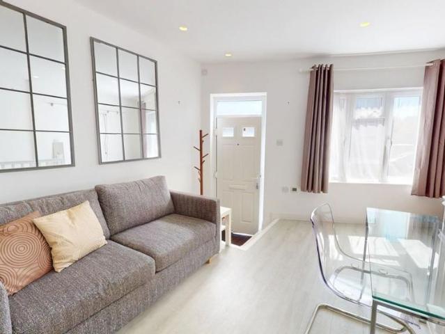 House for rent in London Borough of Croydon, Greater London