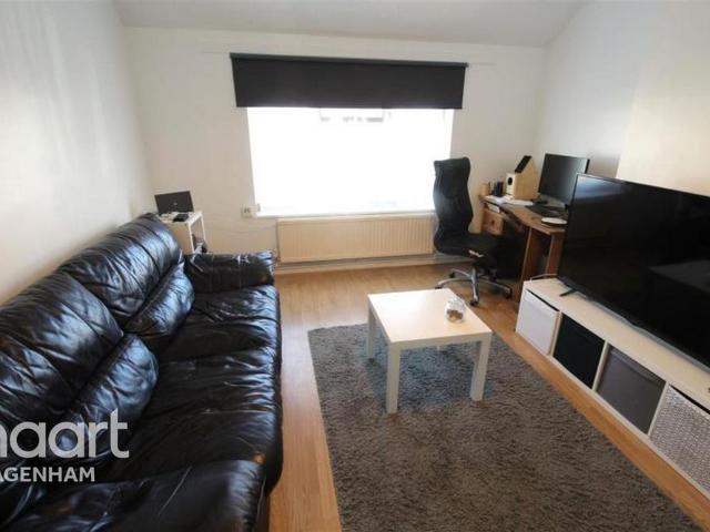 House for rent in Dagenham, Greater London