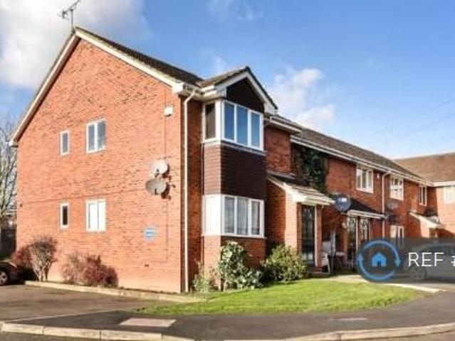 Flat for rent in Slough, Isle Of Man