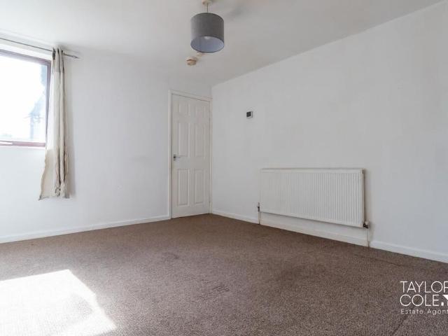 House for rent in Kettlebrook, Staffordshire