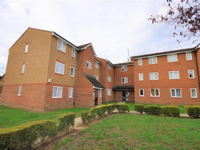 Flat for rent in Dagenham, Greater London