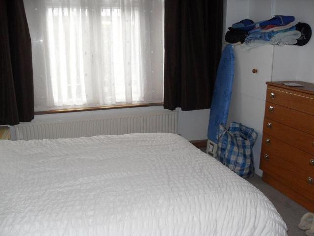 House for rent in Lower Halliford, Surrey