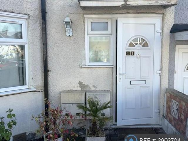 Flat for rent in Greater London