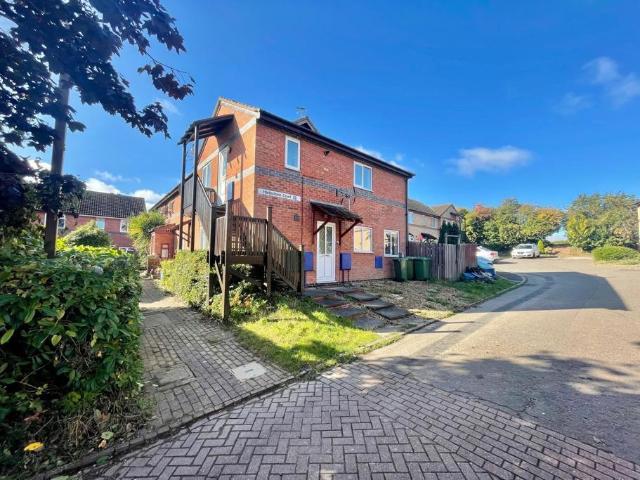 Flat for rent in Great Linford, Milton Keynes