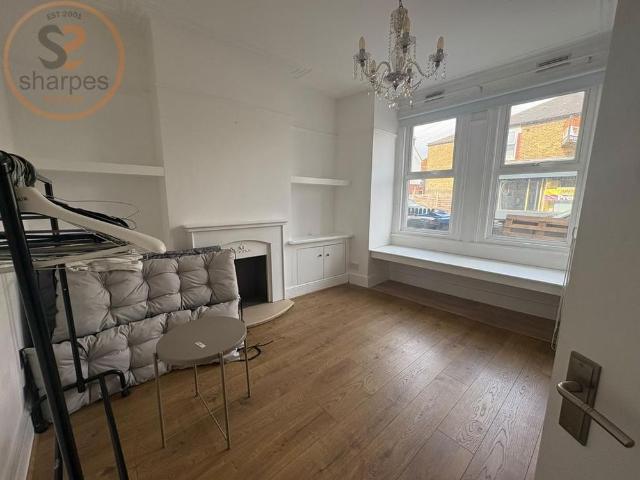 House for rent in London Borough of Merton, Greater London