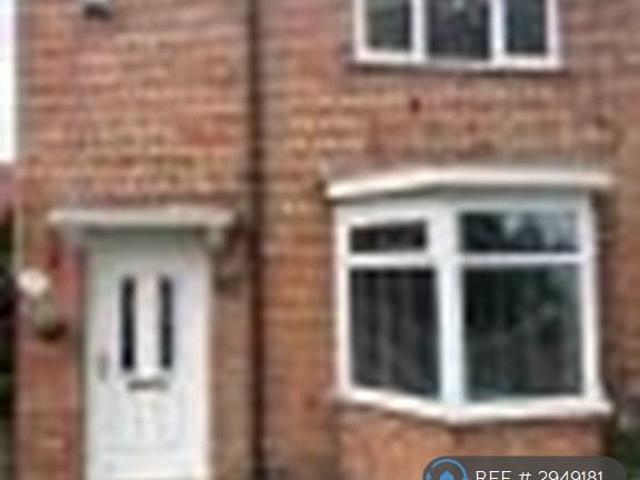 Flat for rent in Fox Hollies, West Midlands