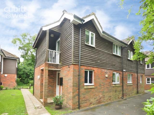 Flat for rent in Uckfield, Cross In Hand