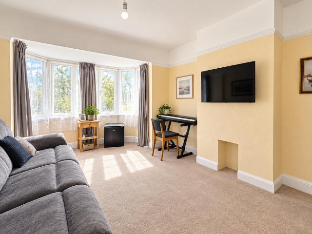 House for rent in Northwood, Greater London