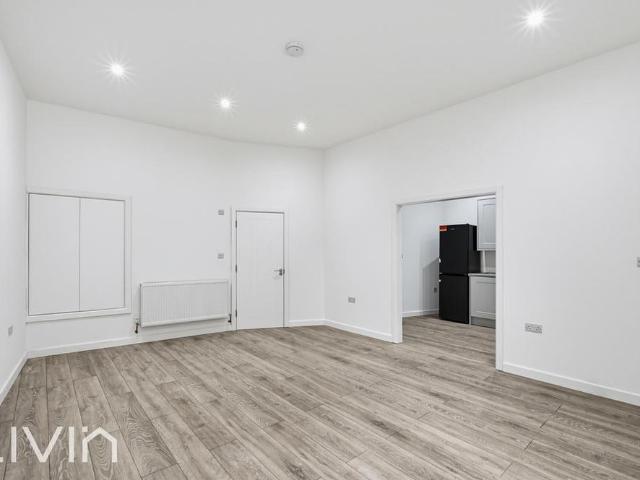 House for rent in London Borough of Croydon, Greater London