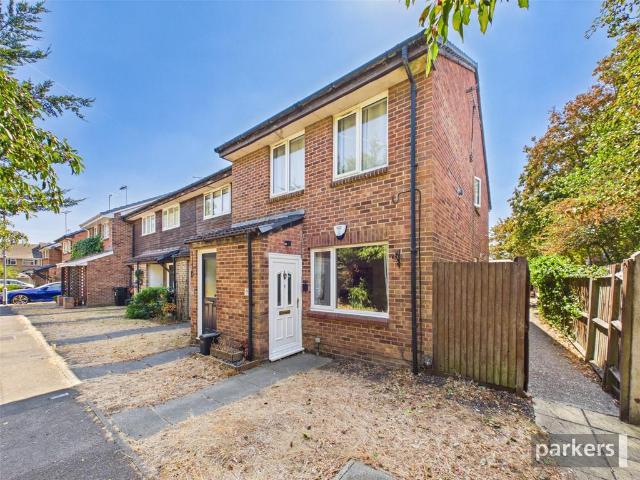 Flat for rent in Earley