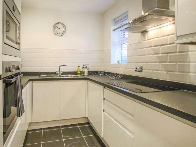 Flat for rent in Winkfield, Isle Of Man