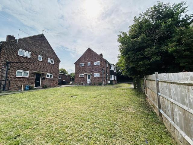 Flat for rent in Christian Fields, Hamerton