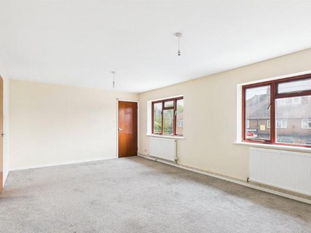 House for rent in Burstow, Hillview