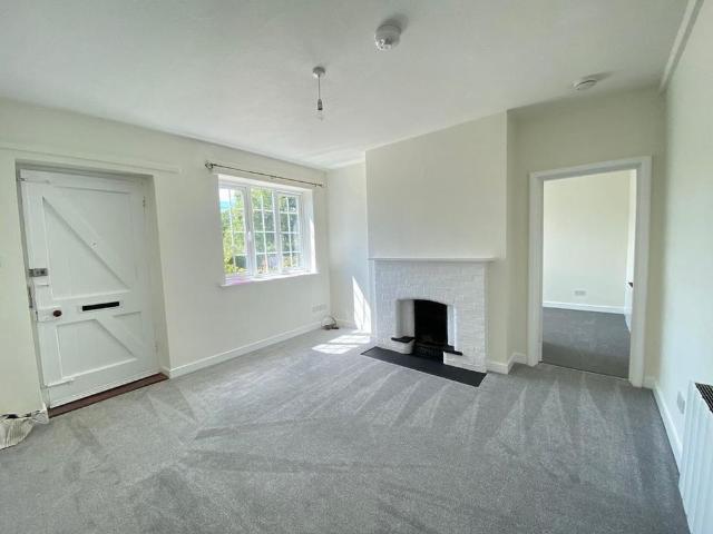 House for rent in Capel, Sandown Park