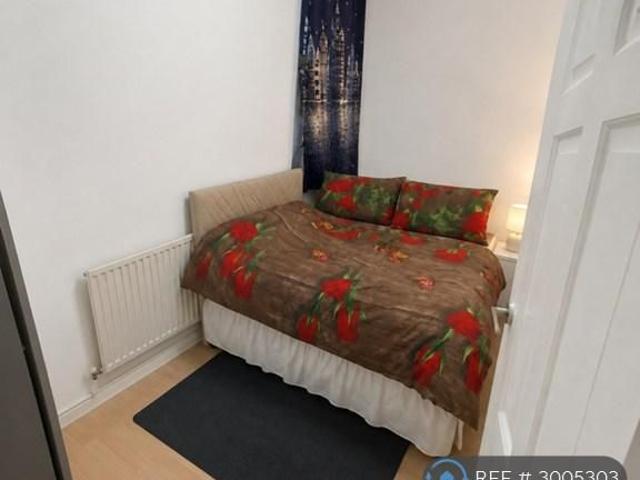 House for rent in London Borough of Croydon, Greater London