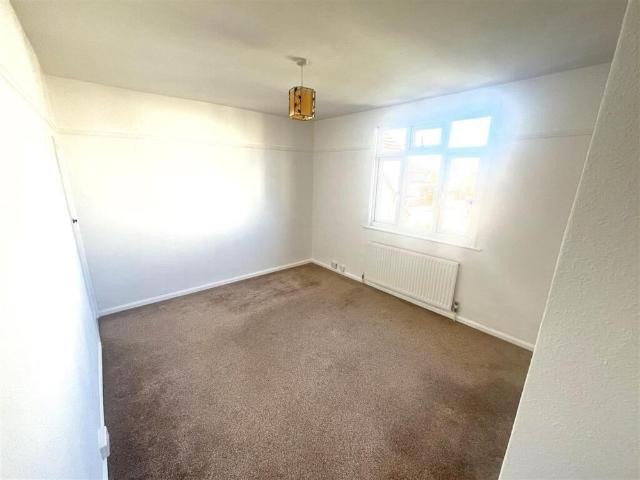 House for rent in Newtown, Reading