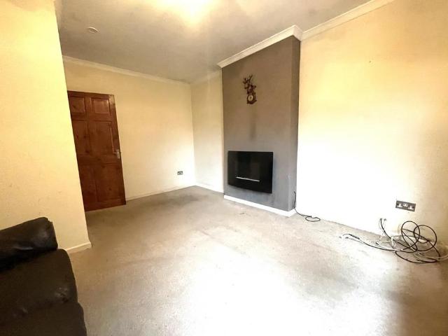 House for rent in Woodside, Watford