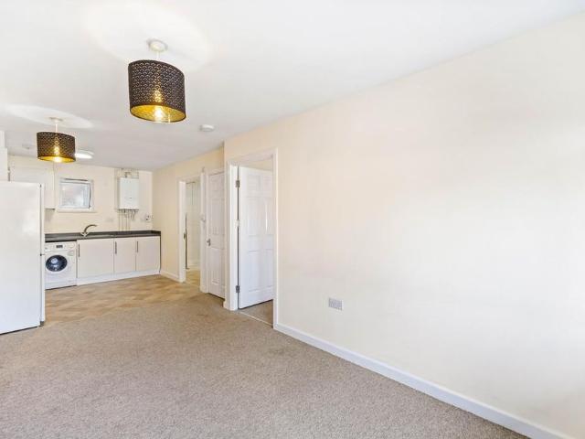 House for rent in Red Hill, Surrey