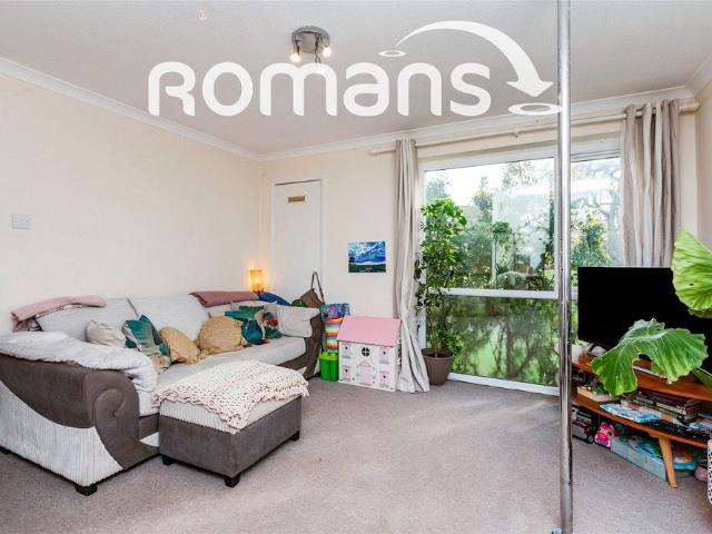 House for rent in Little Sandhurst