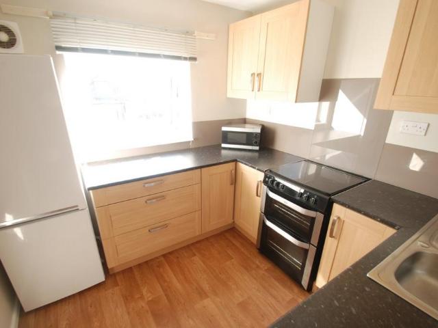 Flat for rent in Lower Halliford, Surrey