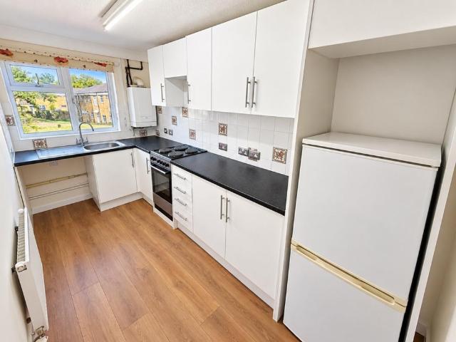 House for rent in Marsh Farm