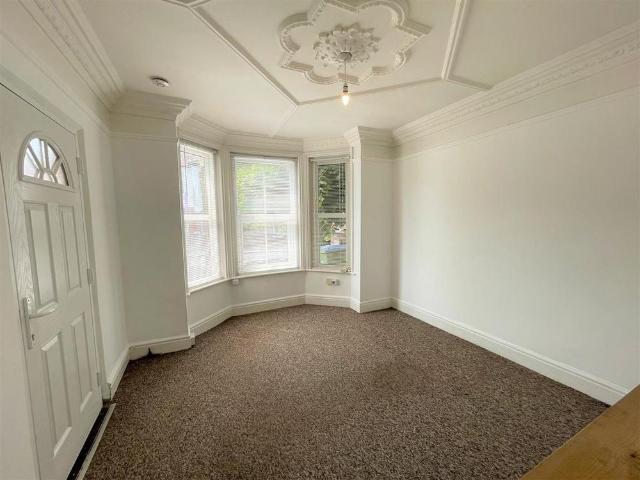 House for rent in The Polygon, City Of Southampton