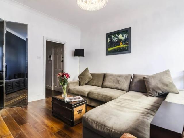 House for rent in Hoxton, Greater London