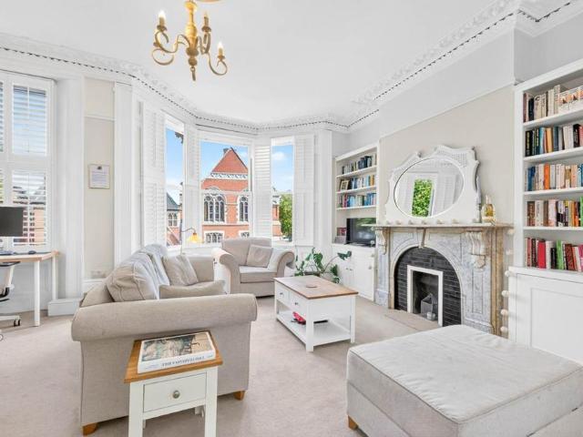 House for rent in Stroud Green, Greater London