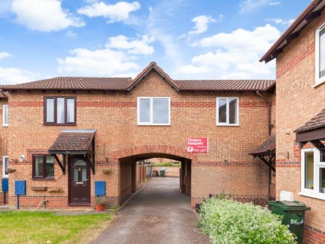 Flat for rent in Elmsbrook, Evershot