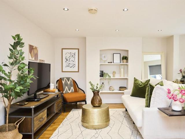 Flat for rent in Clapton, Lower Clapton