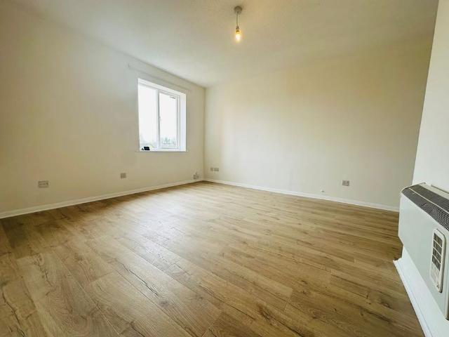 House for rent in Broxbourne, Hertfordshire