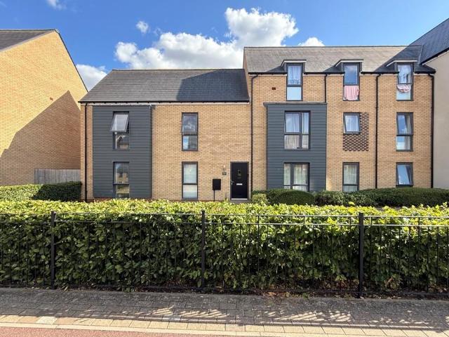 Flat for rent in Broughton Gate, Monkston Park