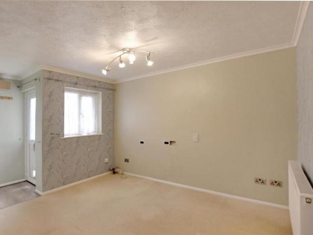 House for rent in Walstead, Perryfields
