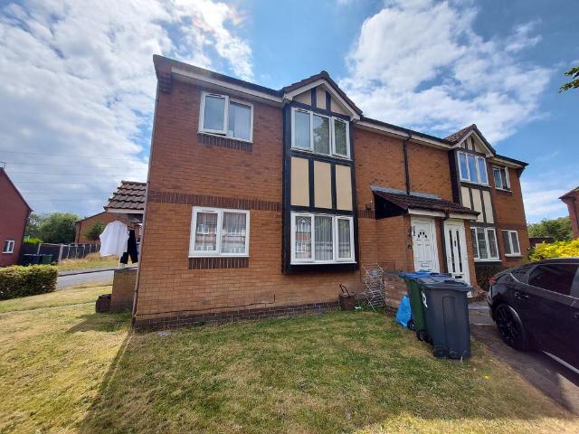 Flat for rent in Yew Tree, West Midlands