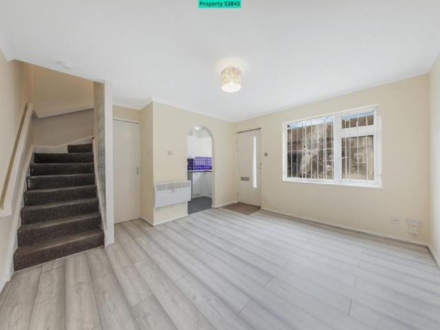 House for rent in Thamesmead, Greater London