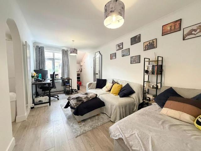 House for rent in Pamington, Gloucestershire